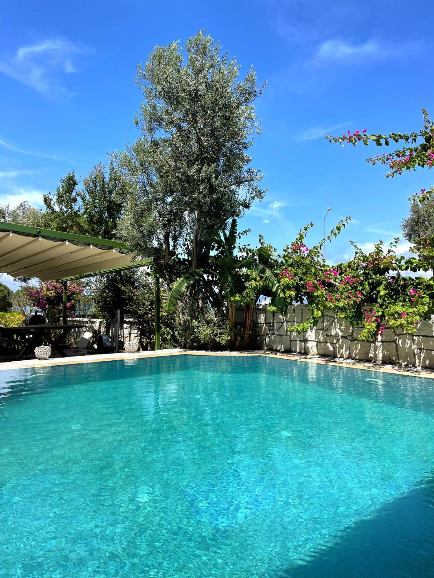 Ata Boutique Hotel Cesme Exterior photo